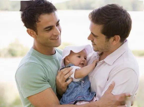 阿肯夏代孕诊所_格鲁吉亚代孕的社会影响_印度代孕工厂