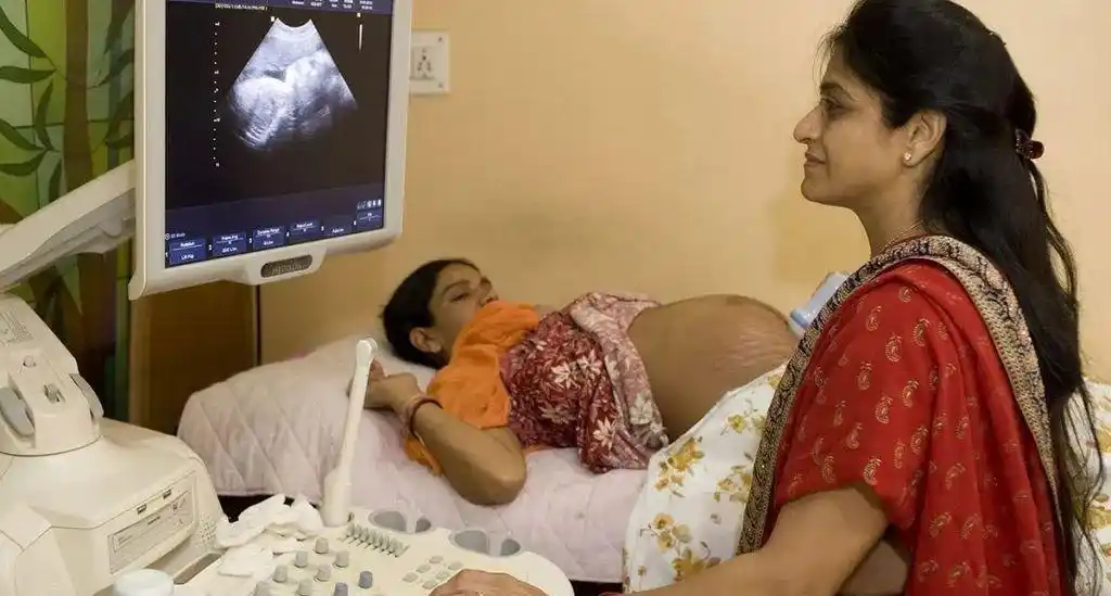 格鲁吉亚取卵黑窝点_格鲁吉亚代孕灰色产业链_泰国女性格鲁吉亚代孕