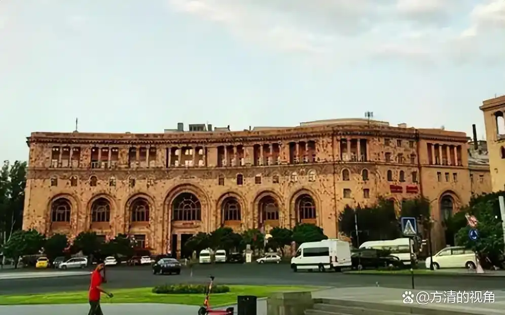 格鲁吉亚代孕灰色产业链_泰国女子代孕被骗_格鲁吉亚卵子农场